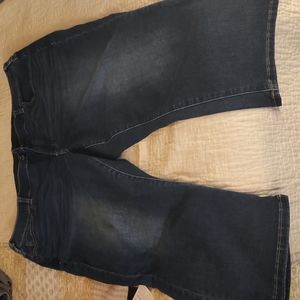 Lane Bryant Capri/Crop Jean